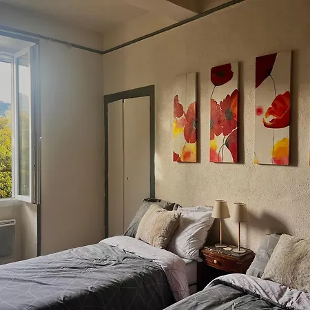 De L'olivier Apartment
